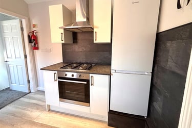 3 bed flat, Lavender Gardens, Jesmond, Newcastle, NE23DD - Image 8